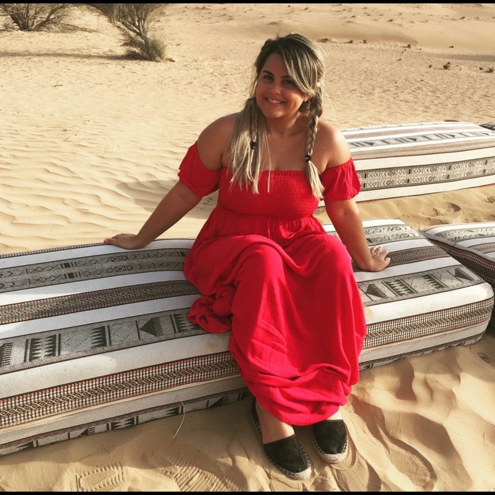 Maxi red dress